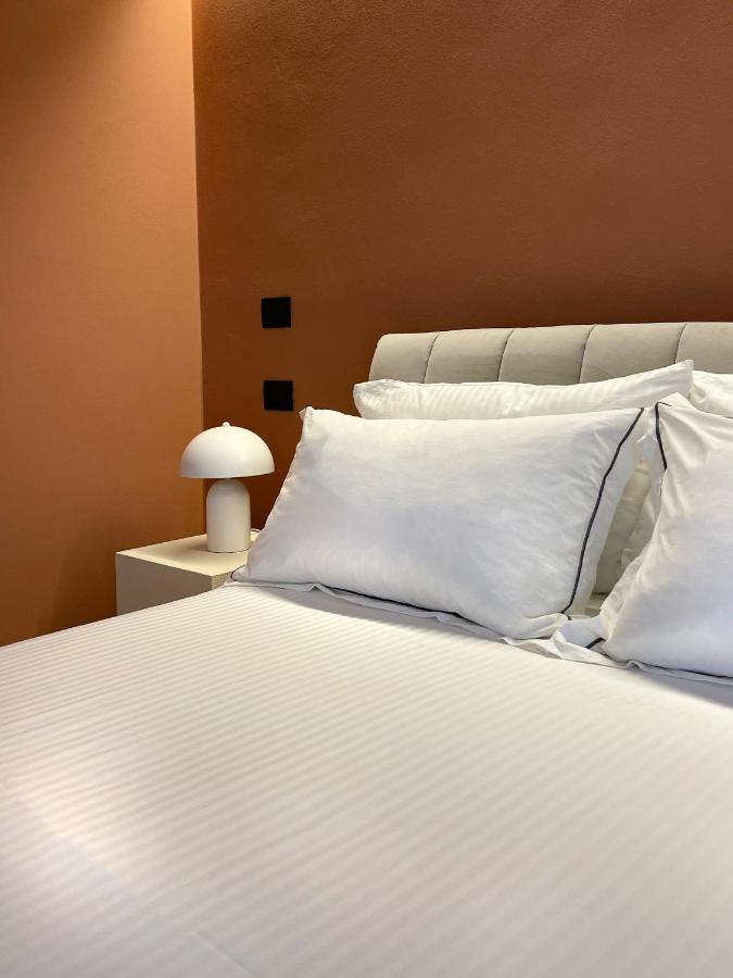 Raha Suites Syracuse Buitenkant foto