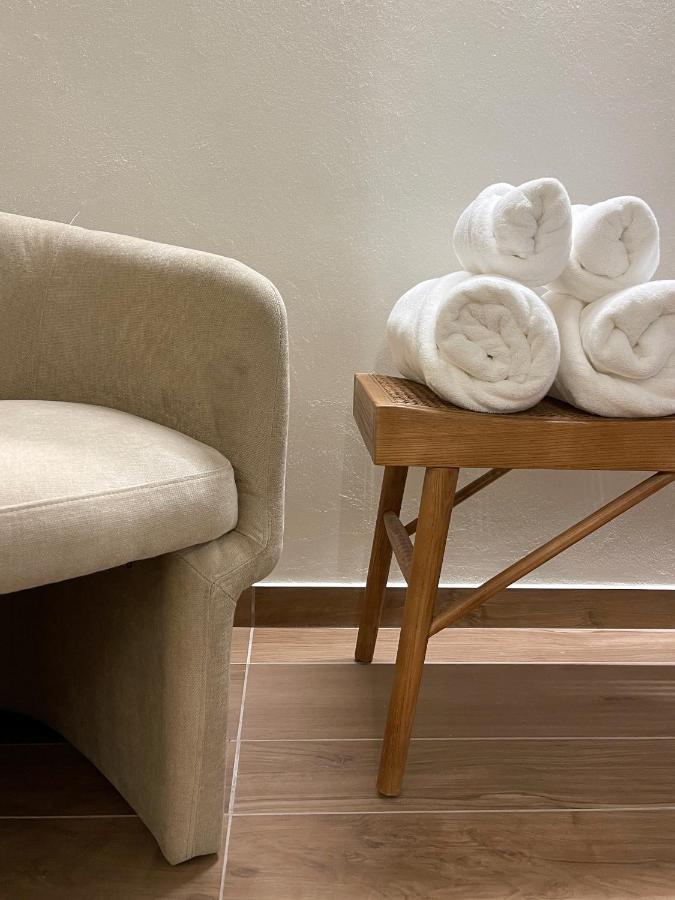 Raha Suites Syracuse Buitenkant foto