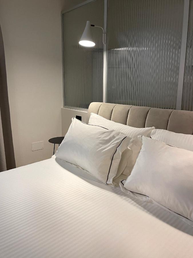 Raha Suites Syracuse Buitenkant foto